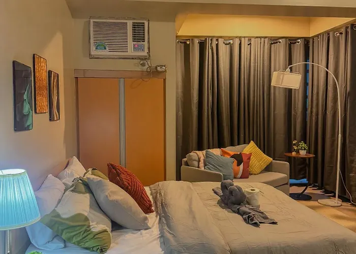 Aparthotel Staycation Across Naia Terminal 3 4*