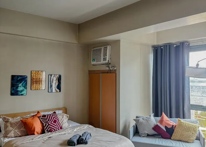 Staycation Across Naia Terminal 3 Aparthotel Manila