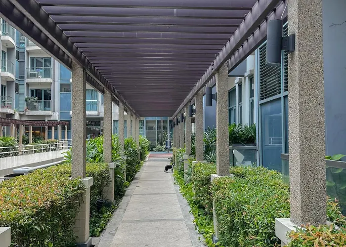 Staycation Across Naia Terminal 3 Aparthotel