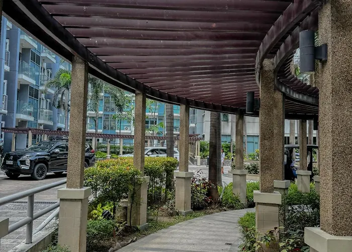Staycation Across Naia Terminal 3 Aparthotel